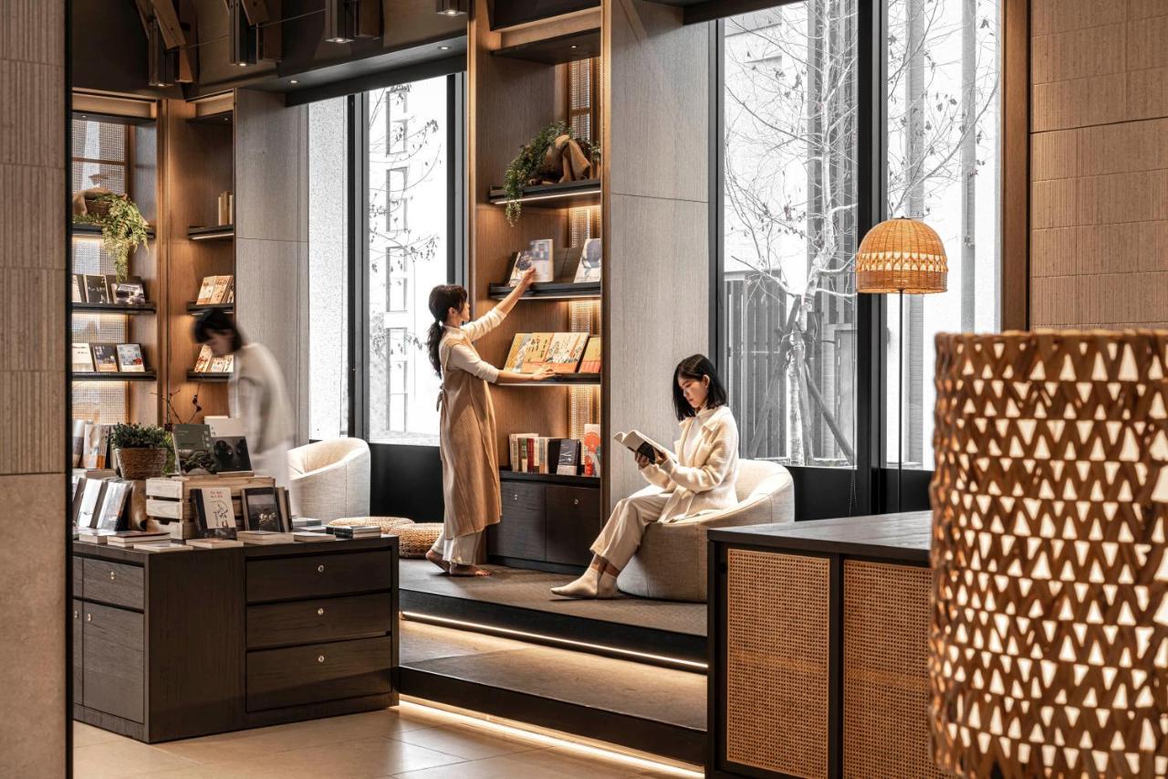 Lakeshore Hotel Hualien Taroko Shunan Esterno foto Library